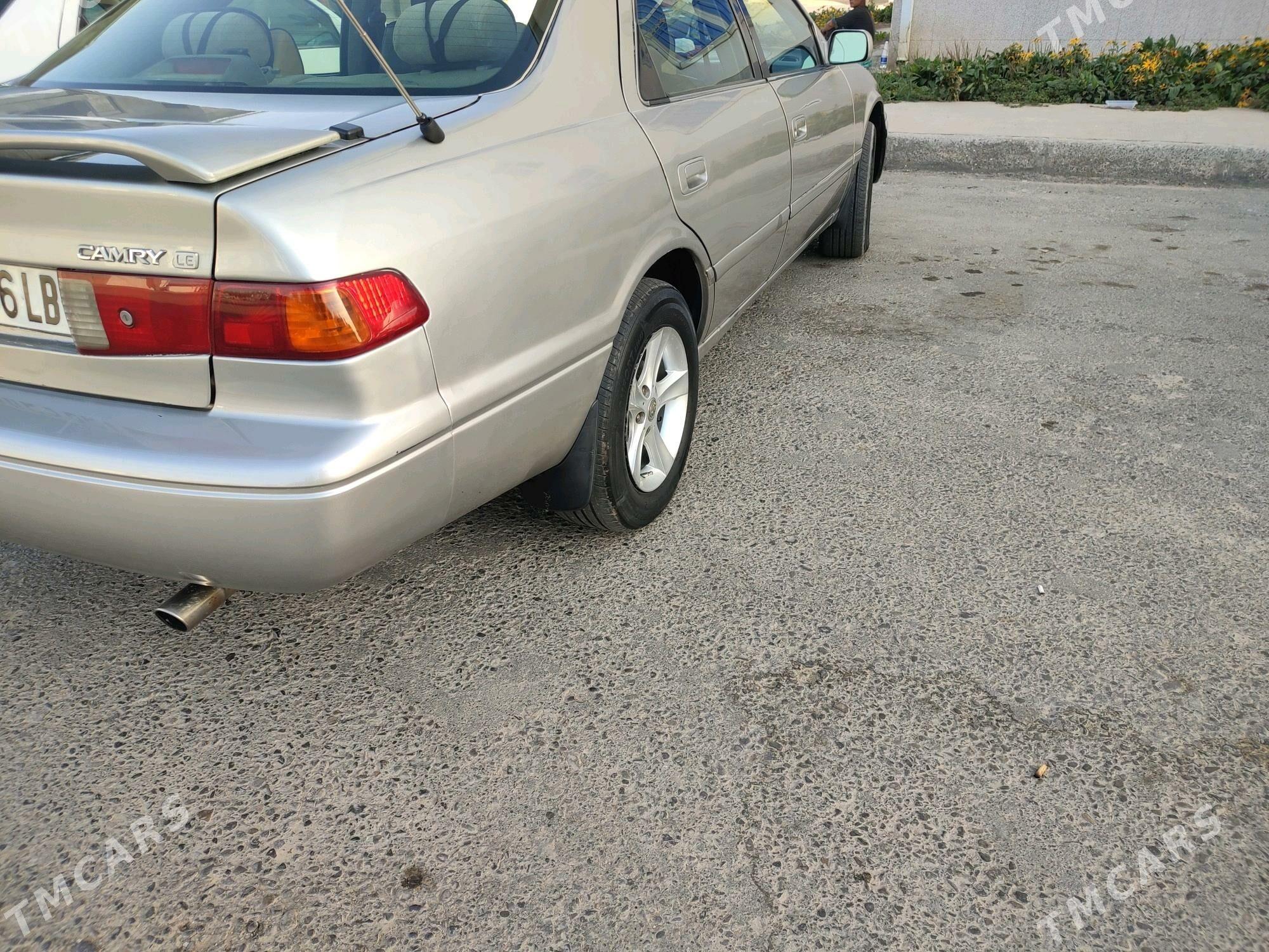 Toyota Camry 2001 - 140 000 TMT - Туркменабат - img 3