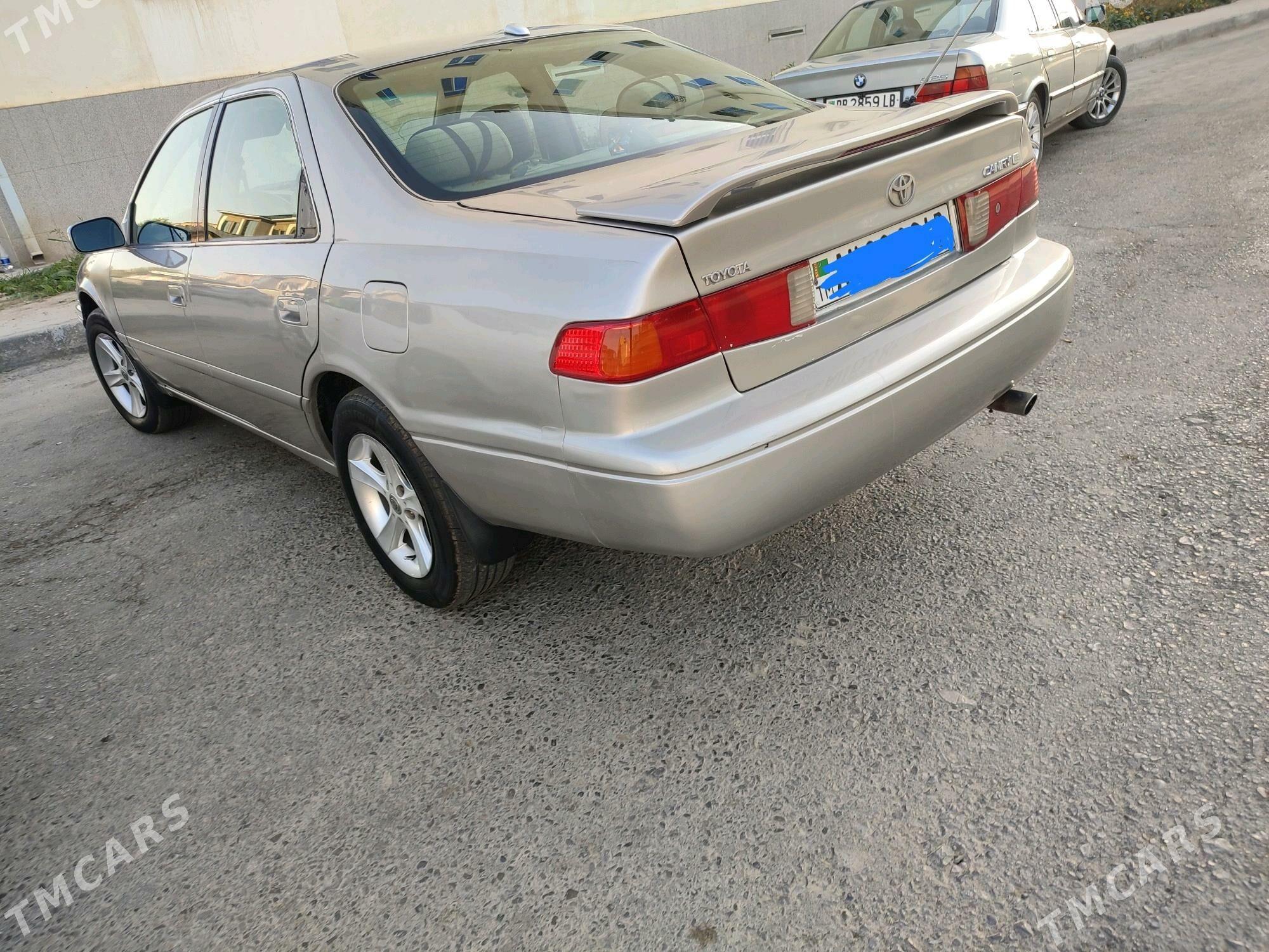 Toyota Camry 2001 - 140 000 TMT - Туркменабат - img 4