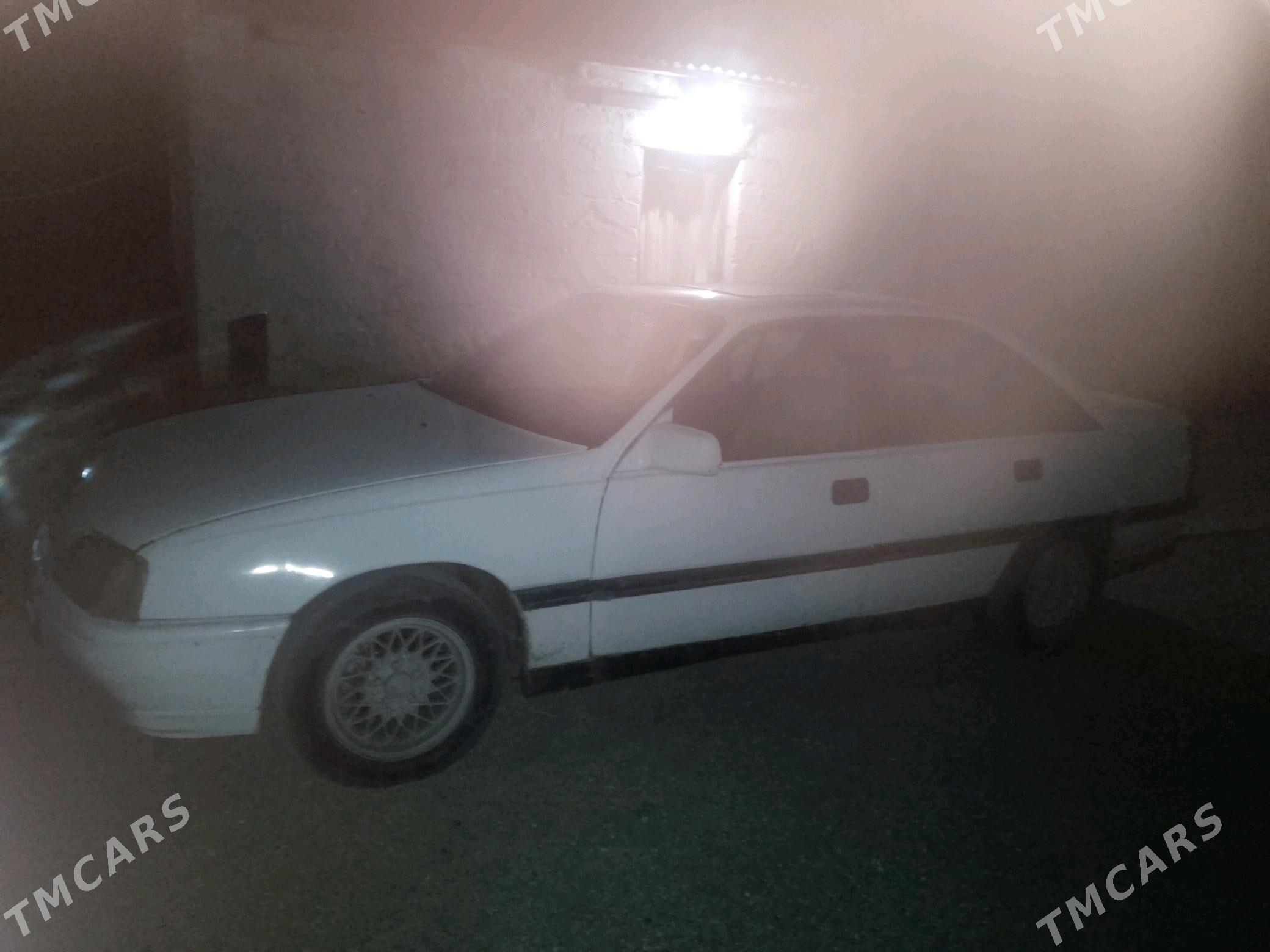Opel Omega 1989 - 25 000 TMT - Туркменбаши - img 2