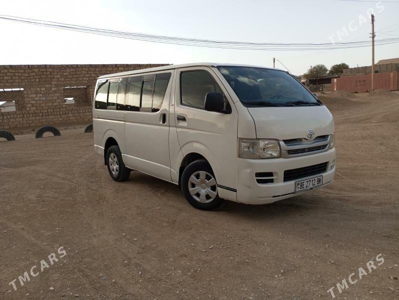 Toyota Hiace 2009 - 250 000 TMT - Balkanabat - img 6
