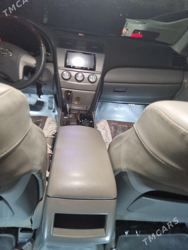 Toyota Camry 2009 - 240 000 TMT - Ким район - img 3