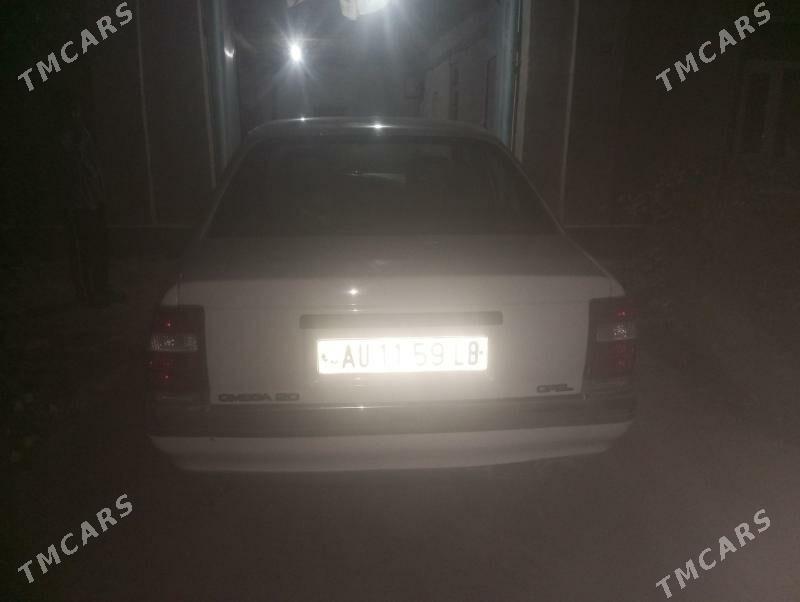 Opel Omega 1993 - 40 000 TMT - Farap - img 4