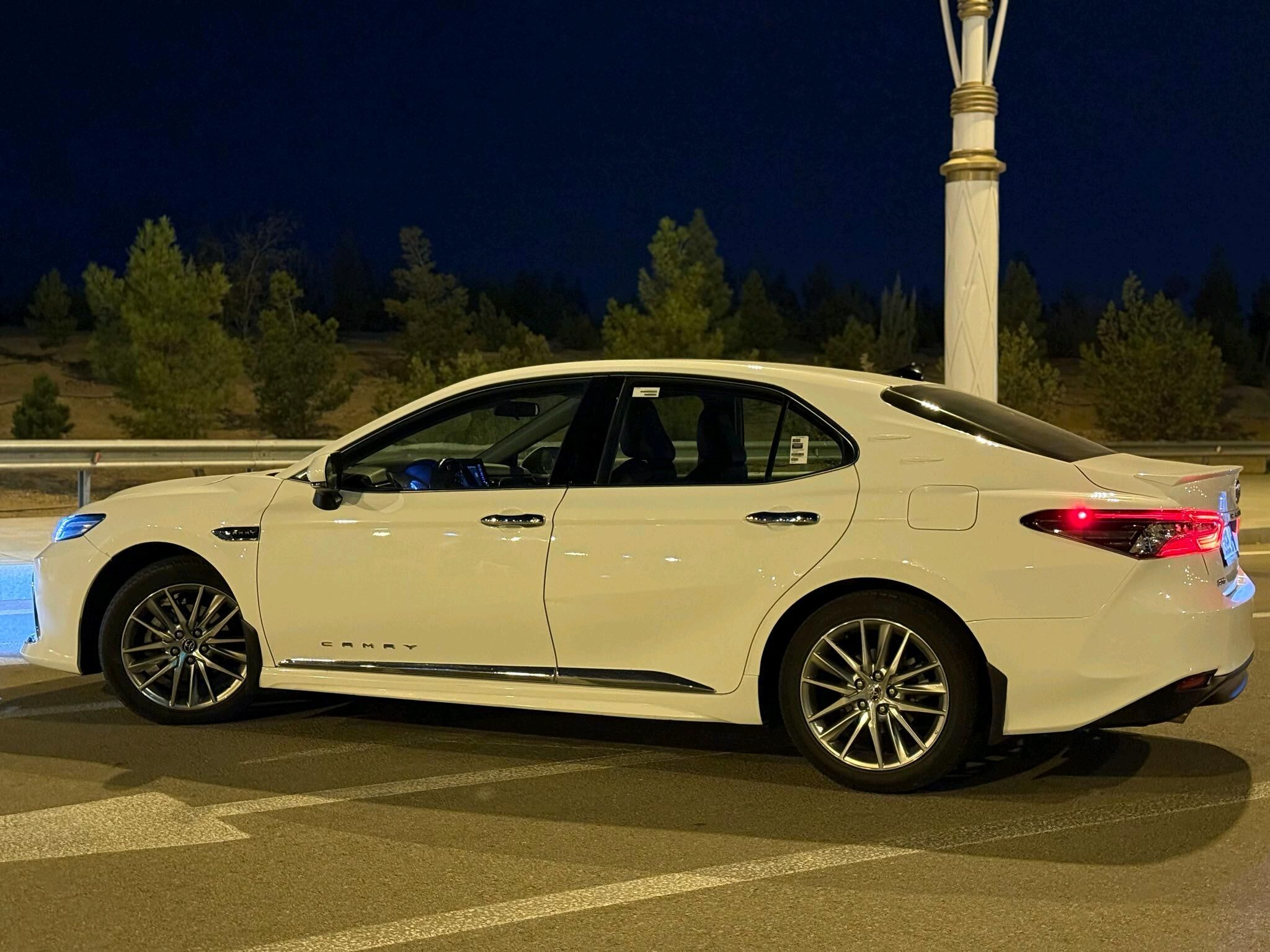 Toyota Camry 2021 - 370 000 TMT - Мир 1 - img 1