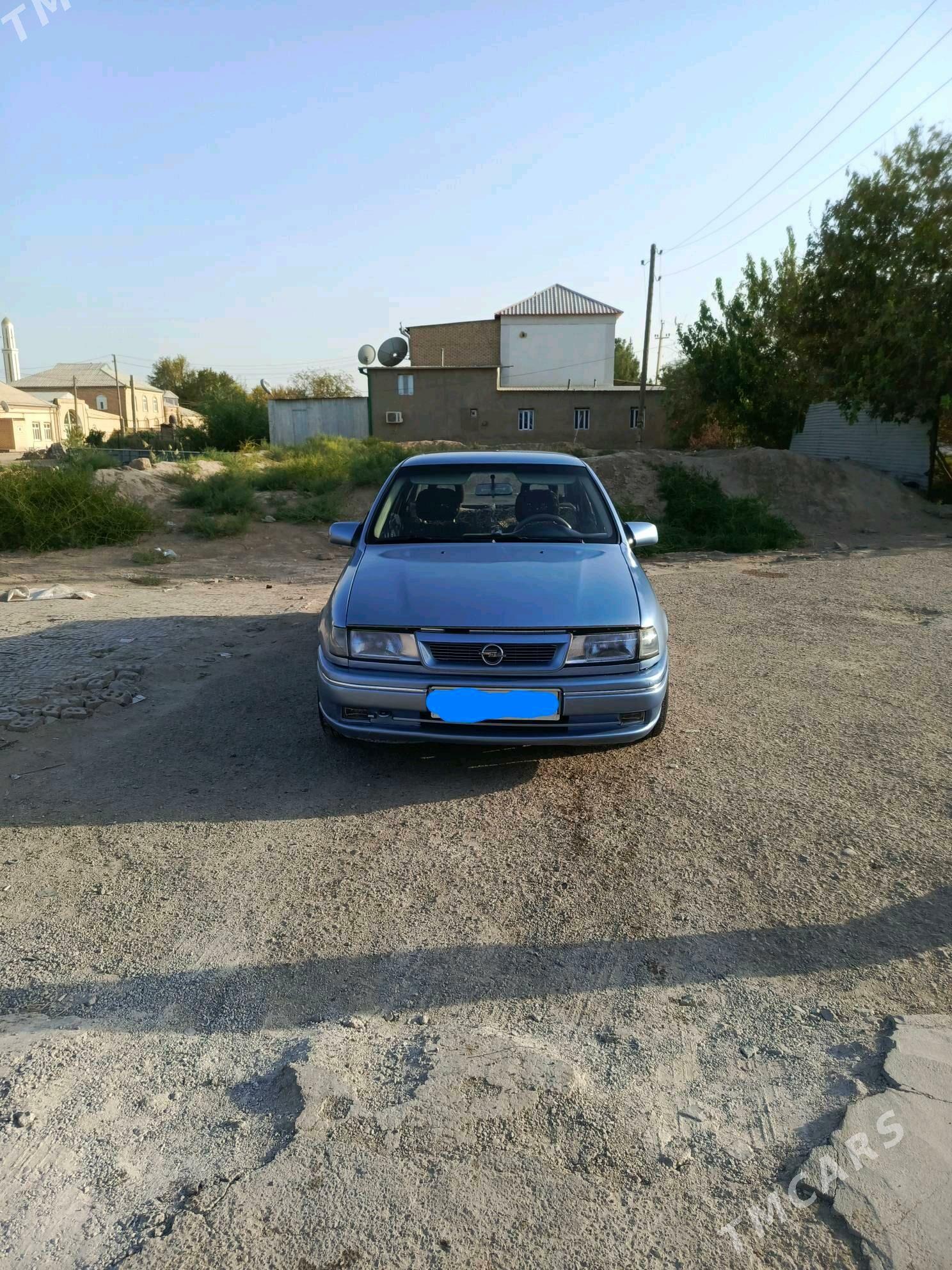 Opel Vectra 1993 - 50 000 TMT - Мары - img 3