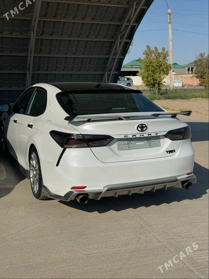 Toyota Camry 2021 - 400 000 TMT - Байрамали - img 2