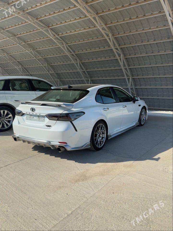 Toyota Camry 2021 - 400 000 TMT - Байрамали - img 4