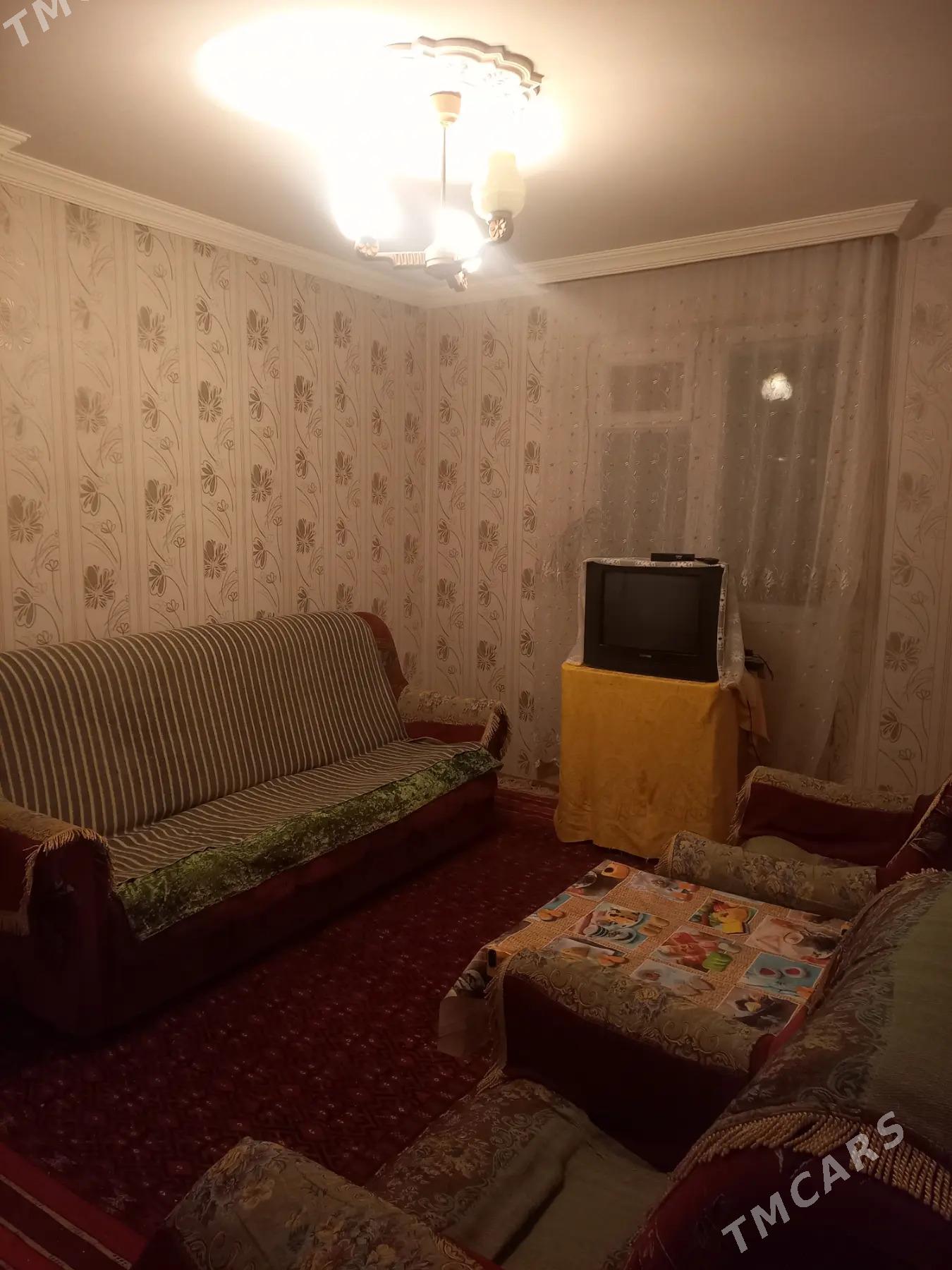 Сдаю квартиру 3 квартал - Çärjew - img 6