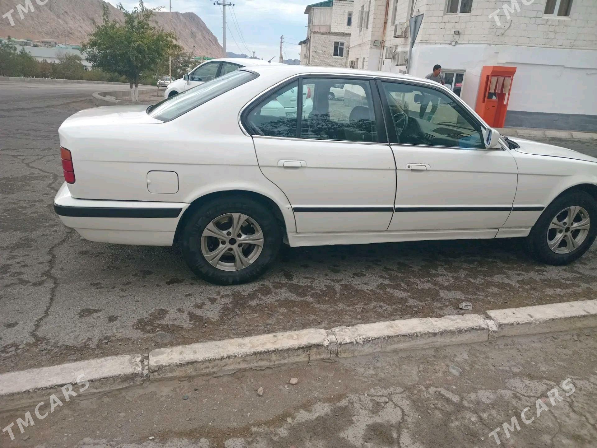BMW 520 1992 - 35 000 TMT - Туркменбаши - img 2