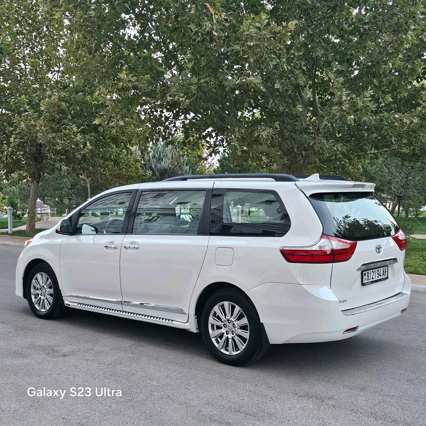 Toyota Sienna 2019 - 390 000 TMT - Ашхабад - img 6