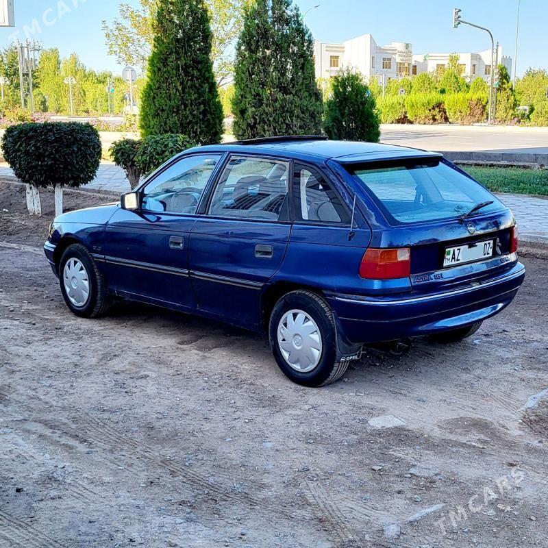 Opel Astra 1993 - 30 000 TMT - Daşoguz - img 2