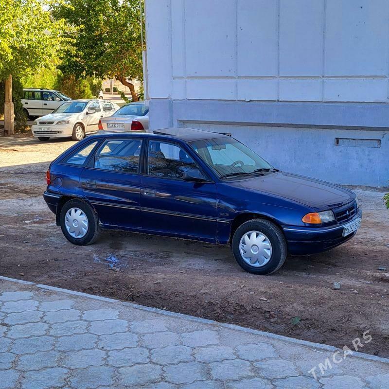 Opel Astra 1993 - 30 000 TMT - Daşoguz - img 3