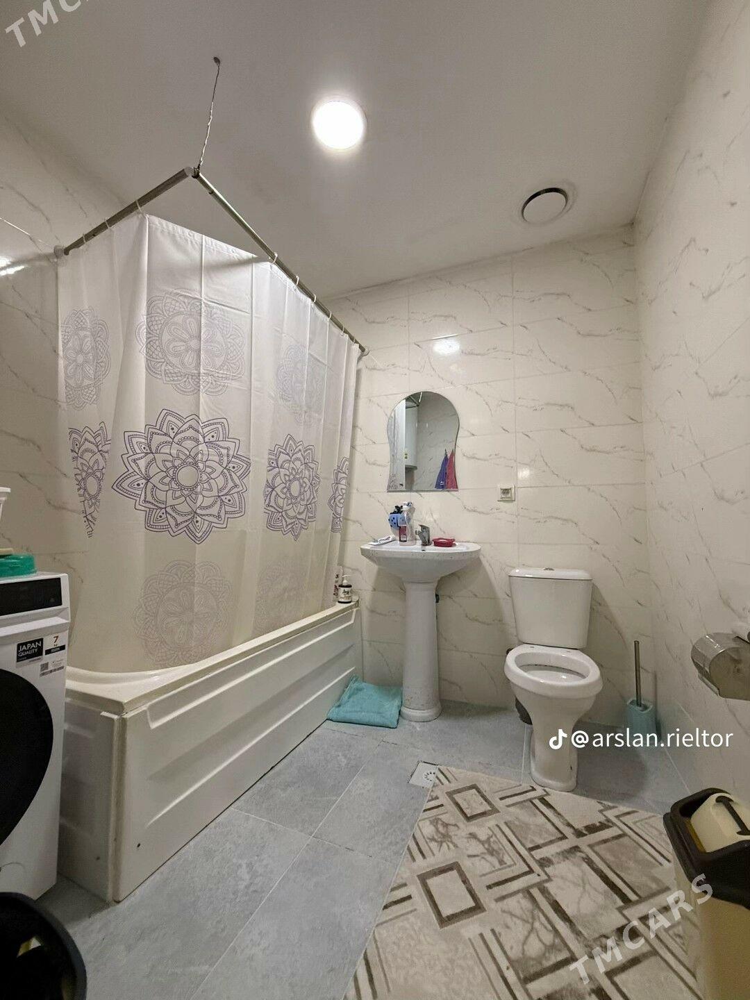 ELITKA POL GUTLY 20 - Gurtly - img 5