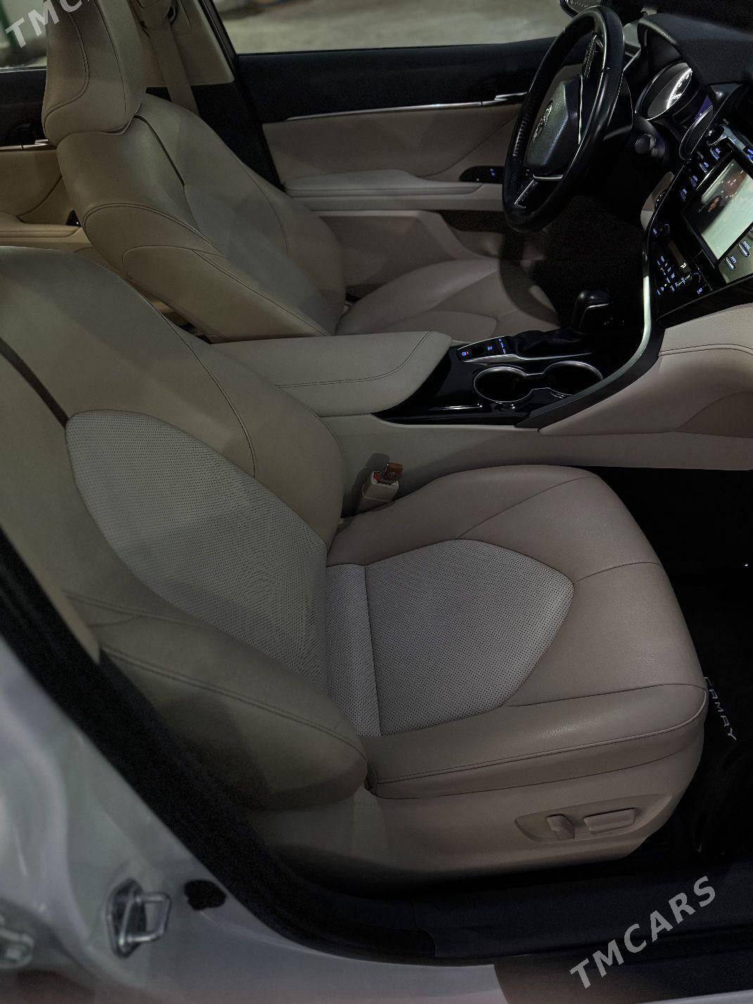 Toyota Camry 2020 - 540 000 TMT - Ашхабад - img 4