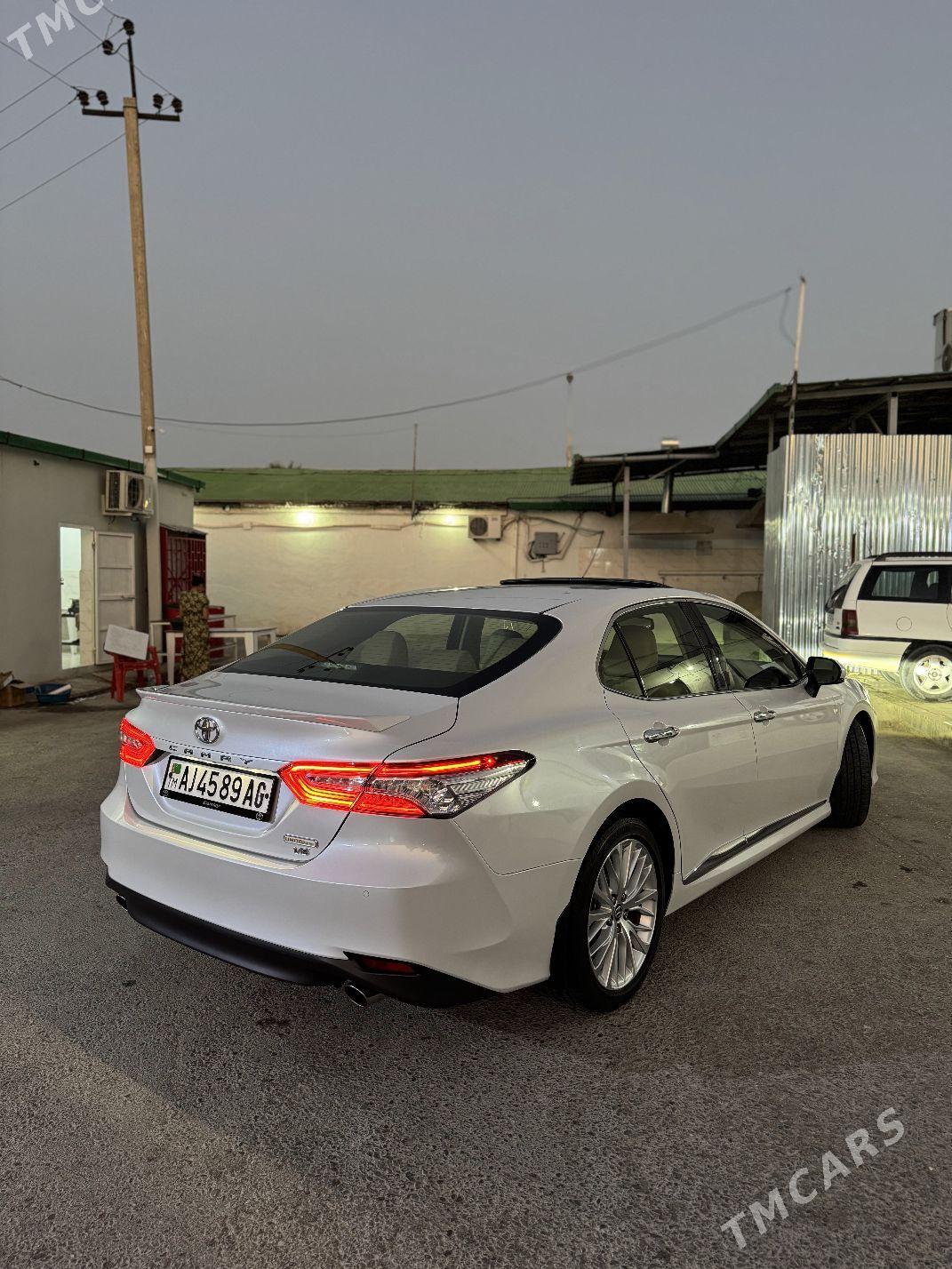 Toyota Camry 2020 - 540 000 TMT - Ашхабад - img 6