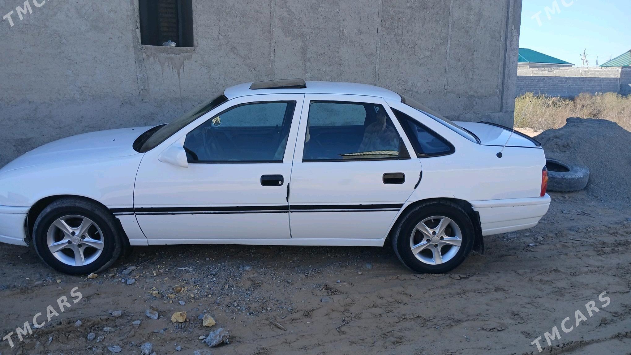 Opel Vectra 1990 - 46 000 TMT - Babadaýhan - img 8