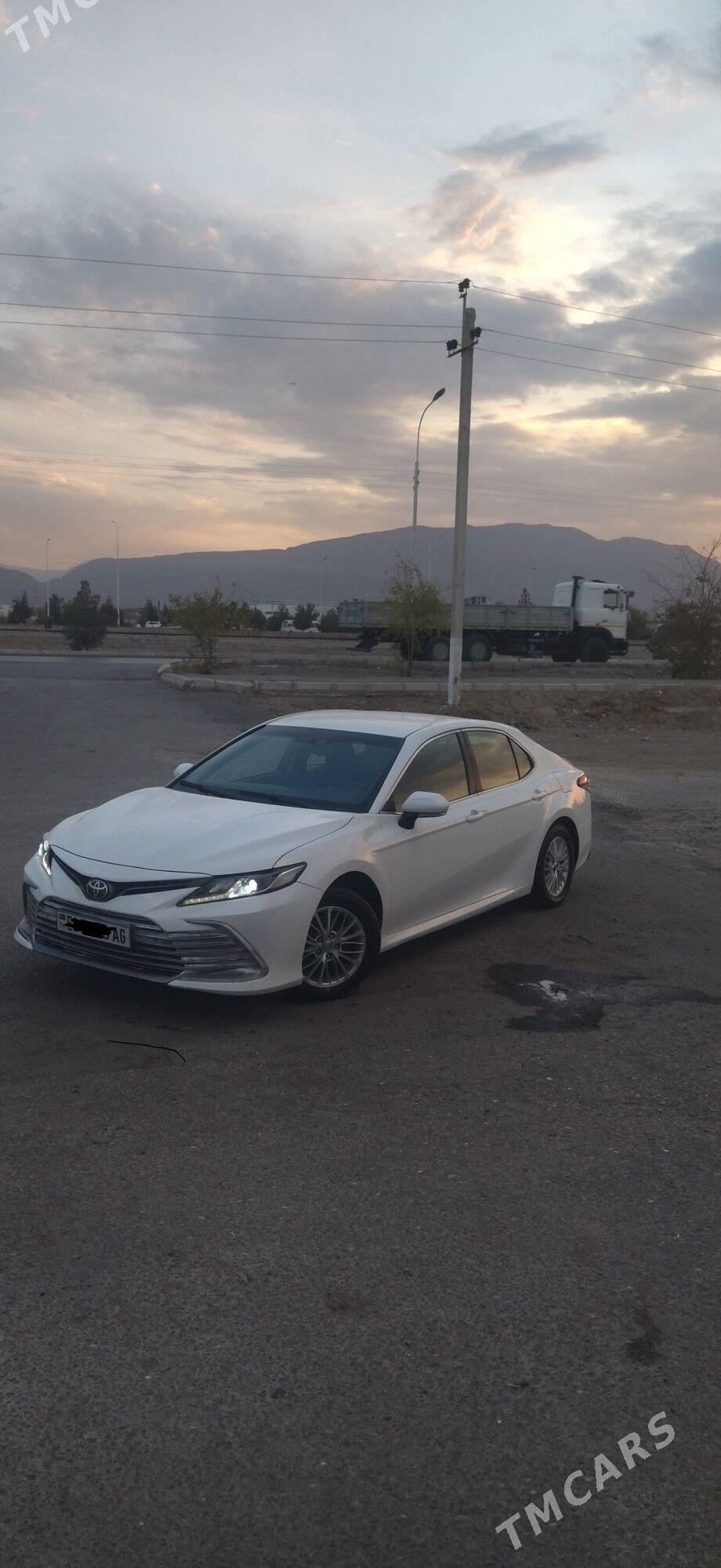 Toyota Camry 2022 - 270 000 TMT - Täze zaman - img 6