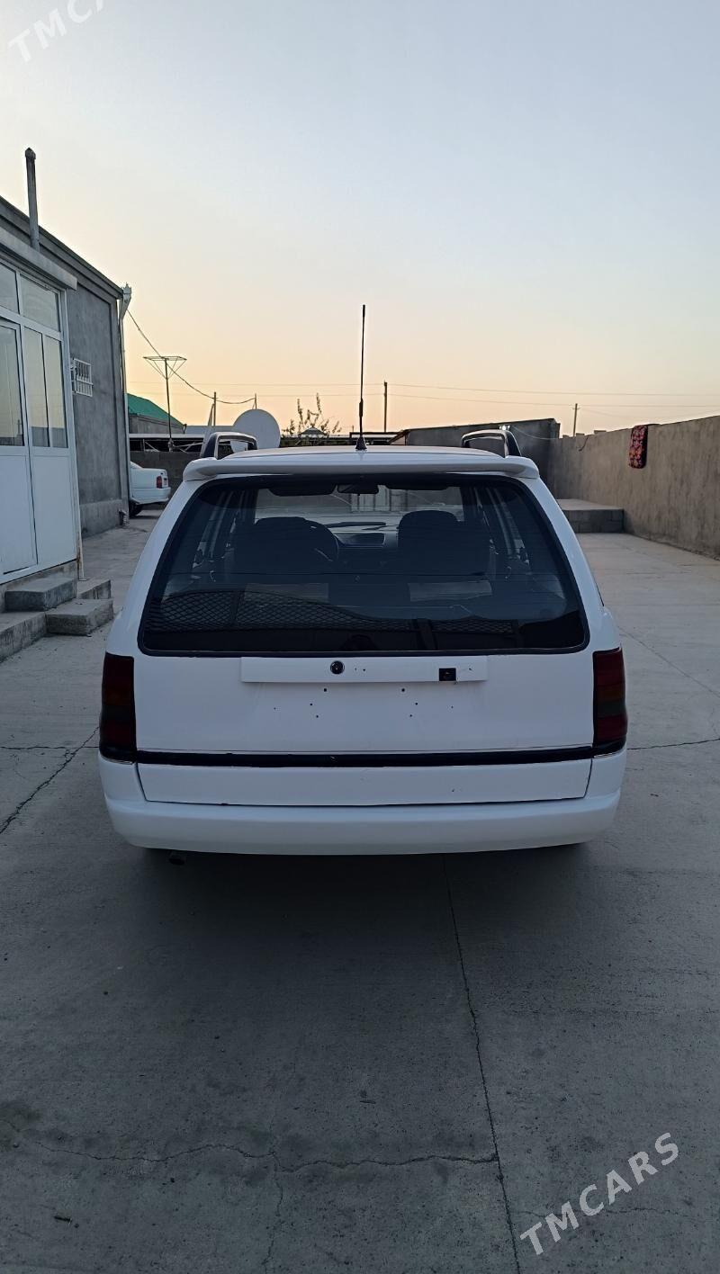 Opel Astra 1995 - 50 000 TMT - Бахарден - img 9