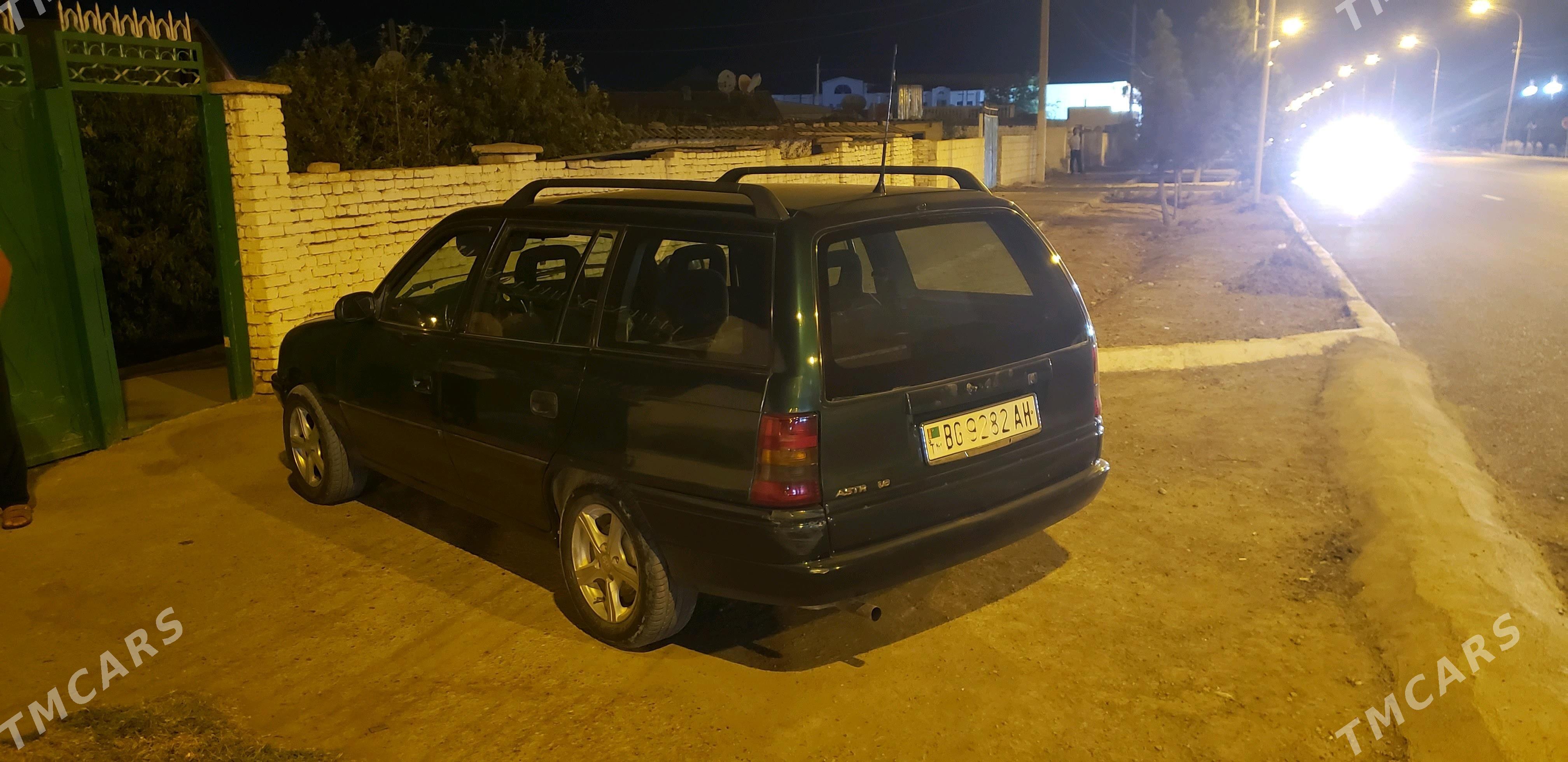 Opel Astra 1996 - 50 000 TMT - Кака - img 2