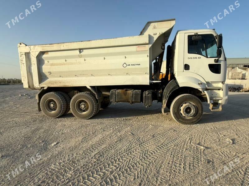 Ford Cargo 3535D 2015 - 700 000 TMT - Aşgabat - img 3