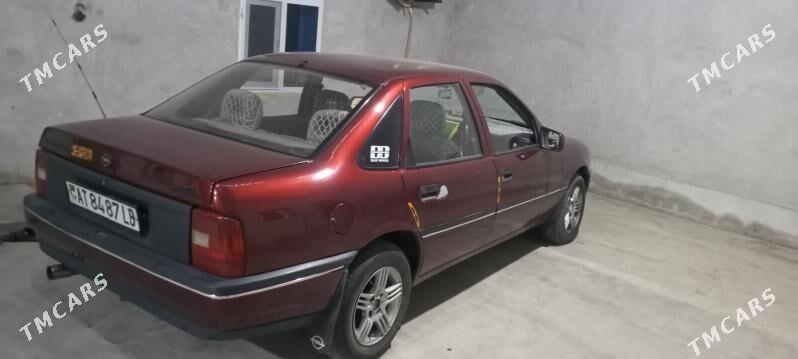 Opel Vectra 1993 - 40 000 TMT - Sakar - img 7