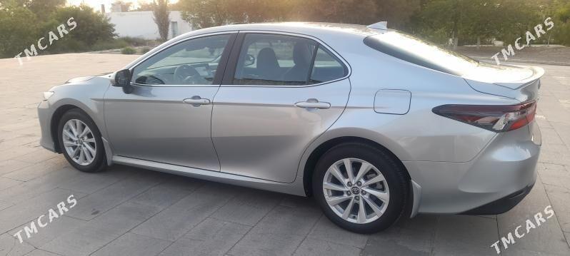 Toyota Camry 2022 - 335 000 TMT - "Altyn Asyr" Gündogar bazary (Jygyllyk) - img 2