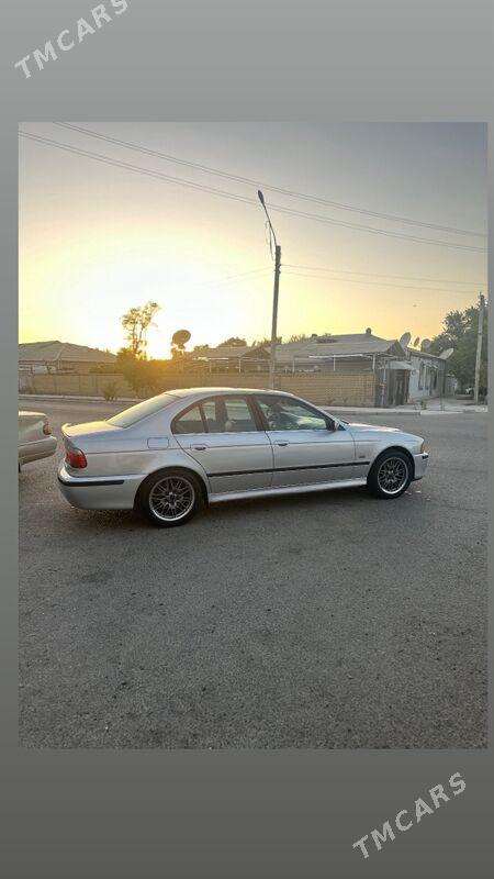 BMW E39 2000 - 150 000 TMT - Мары - img 2