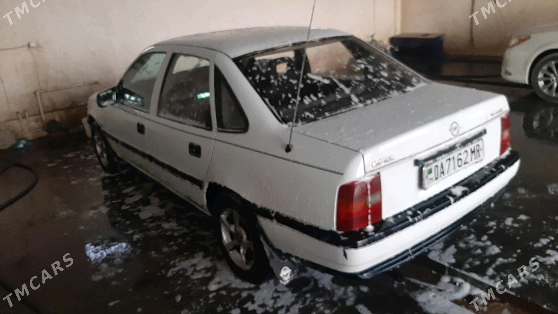 Opel Vectra 1992 - 26 000 TMT - Мары - img 2
