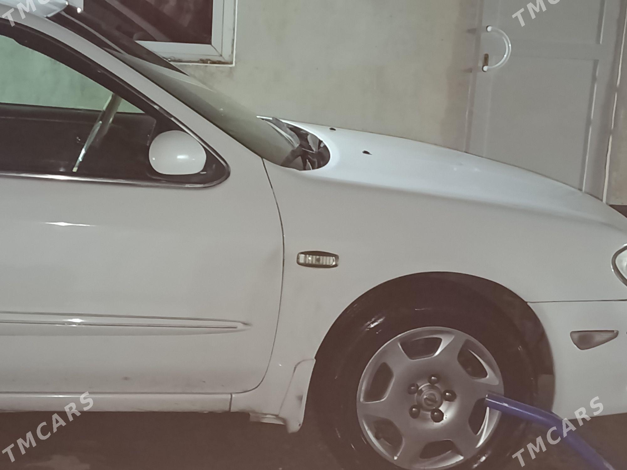 Nissan Maxima 2000 - 56 000 TMT - Ýaşlyk - img 2