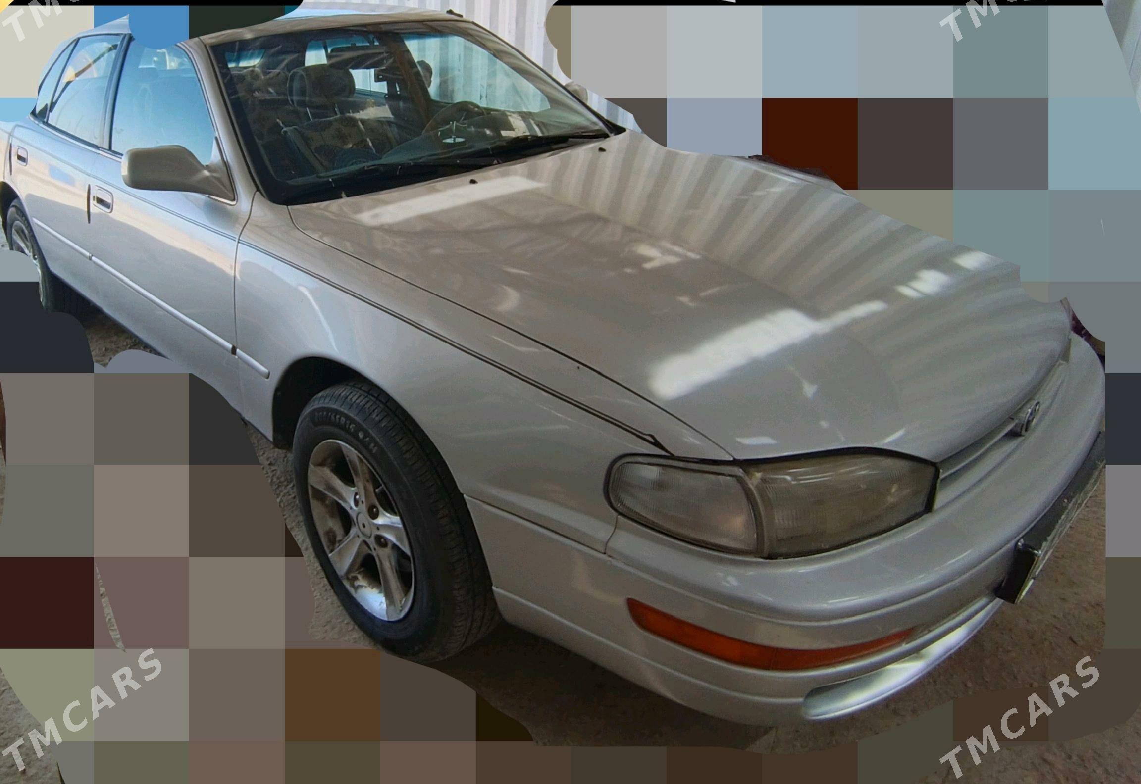 Toyota Camry 1992 - 100 000 TMT - Baýramaly - img 2