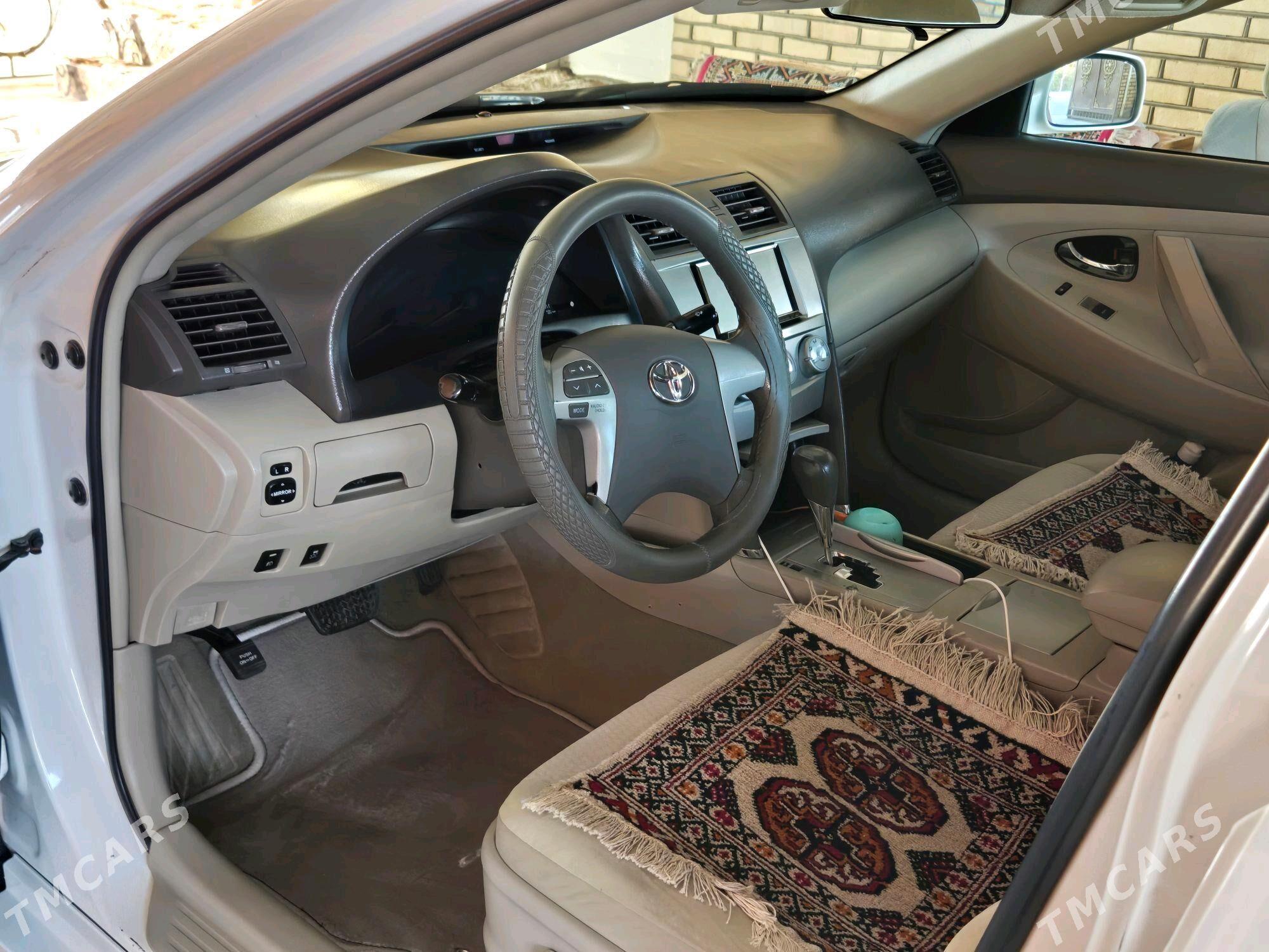 Toyota Camry 2010 - 220 000 TMT - Mary - img 3