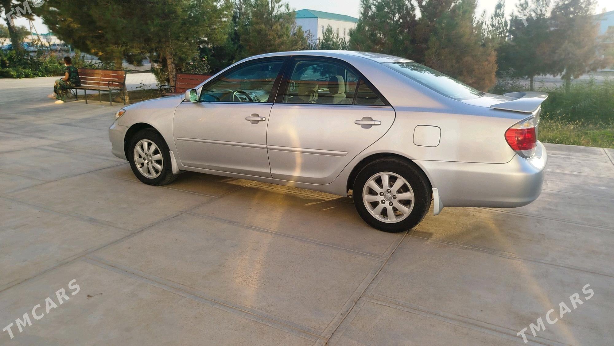 Toyota Camry 2005 - 153 000 TMT - Байрамали - img 2
