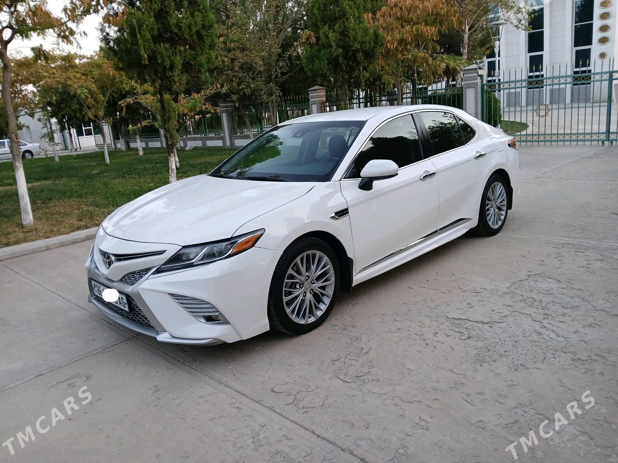 Toyota Camry 2018 - 274 000 TMT - Aşgabat - img 3