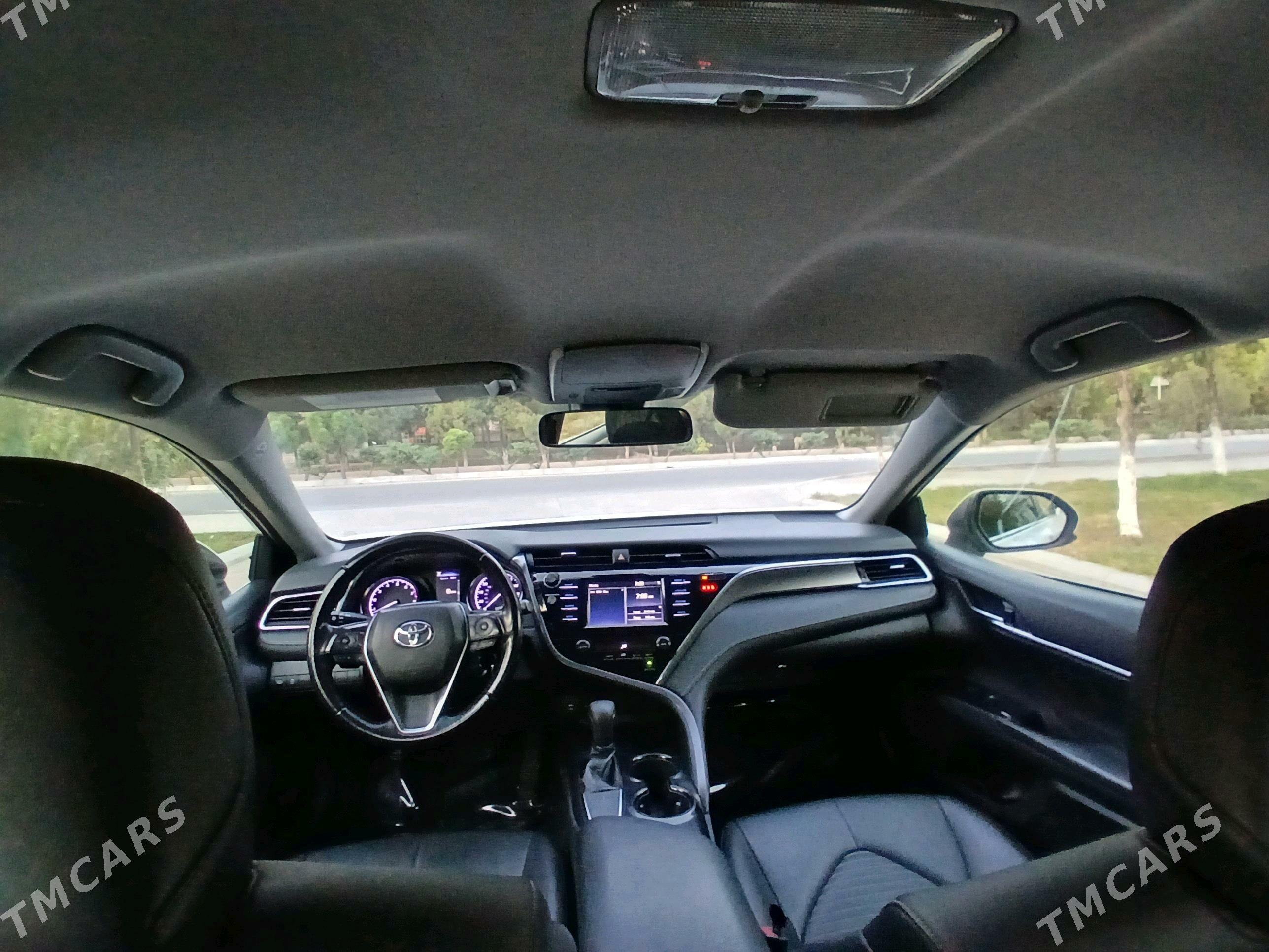 Toyota Camry 2018 - 274 000 TMT - Aşgabat - img 9