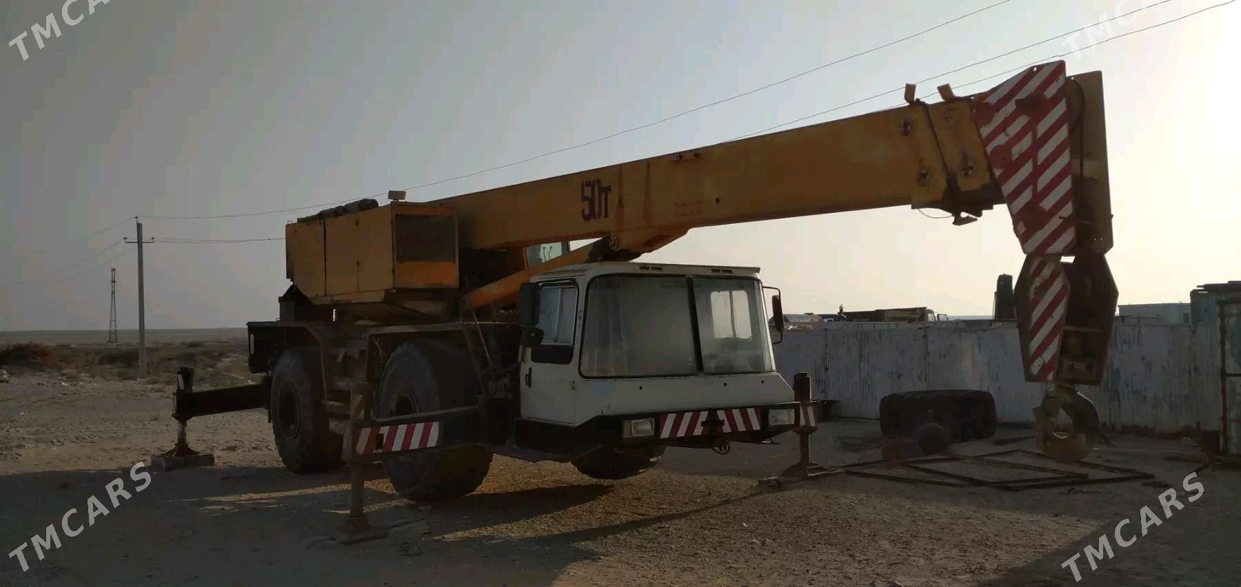 Zoomlion ZTC550V532 1984 - 140 000 TMT - Карабогаз - img 3