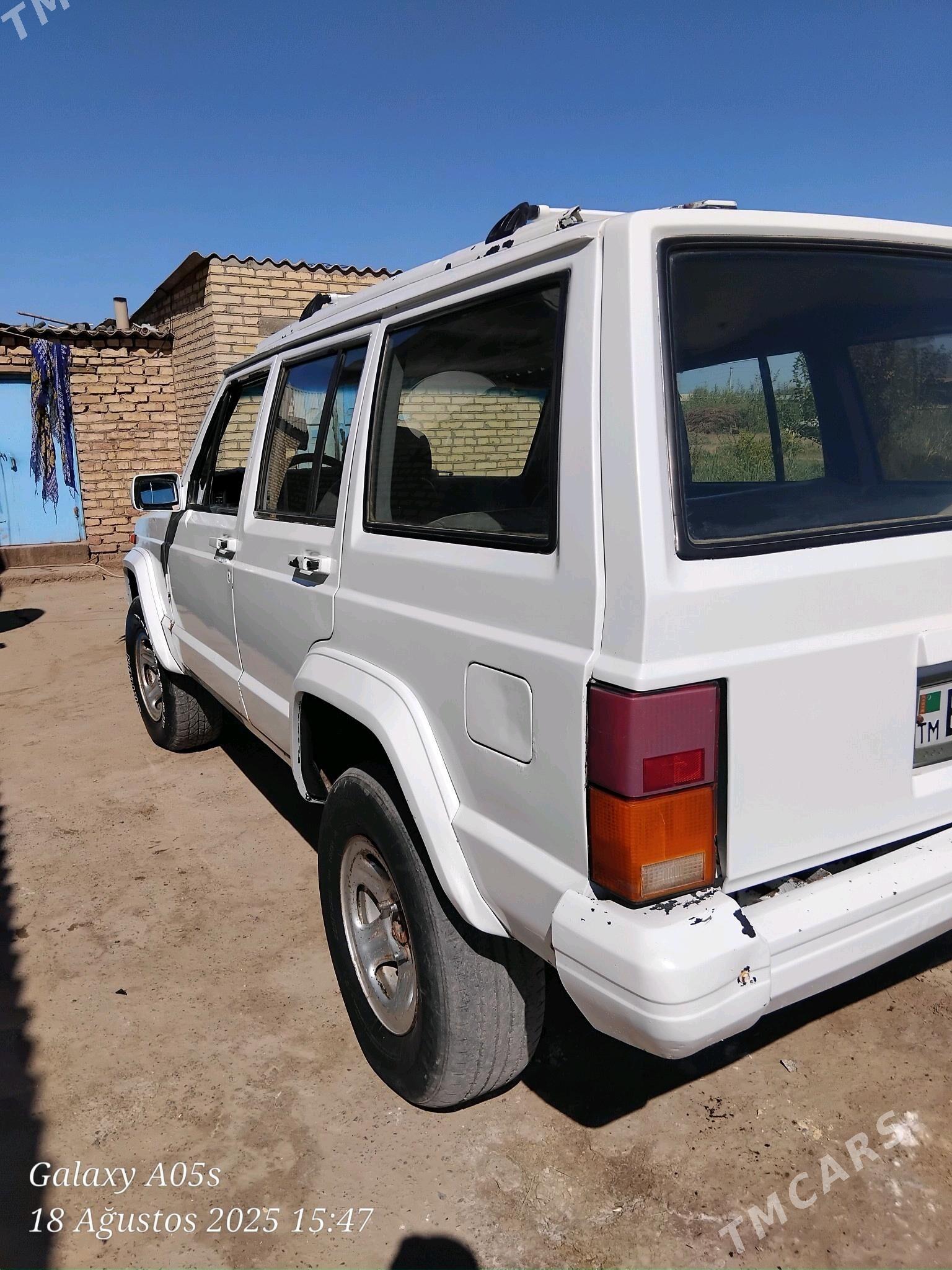 Jeep Cherokee 1993 - 35 000 TMT - Babadaýhan - img 4