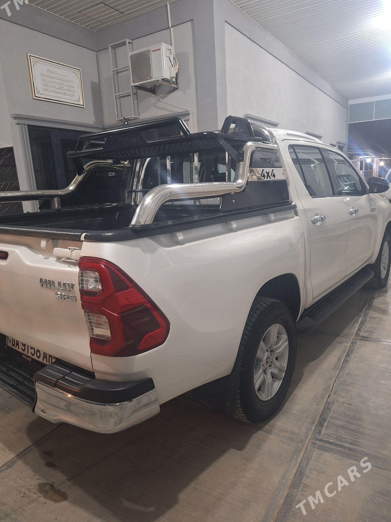 Toyota Hilux 2021 - 535 000 TMT - Gökdepe - img 2