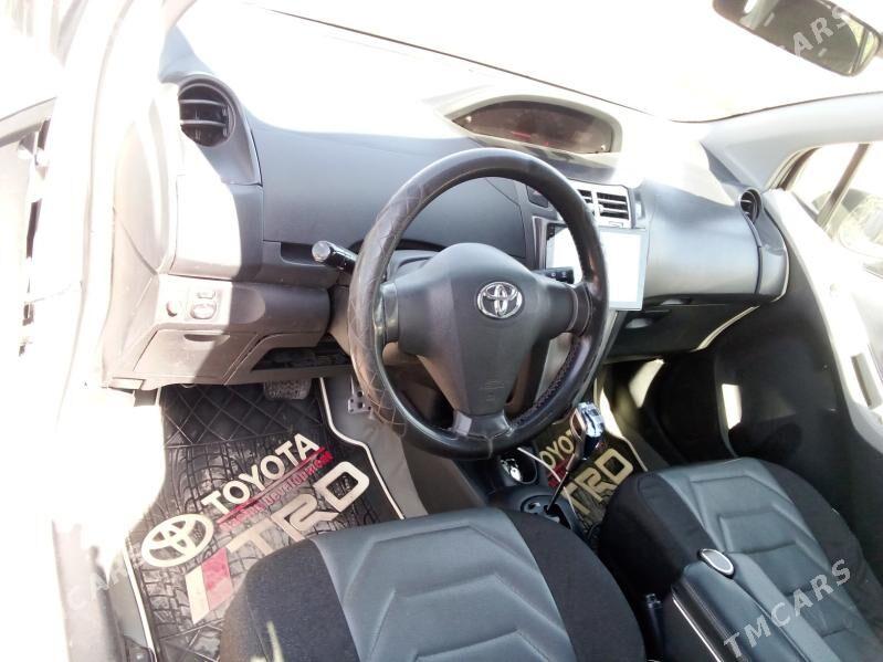 Toyota Yaris 2006 - 95 000 TMT - Köneürgenç - img 6