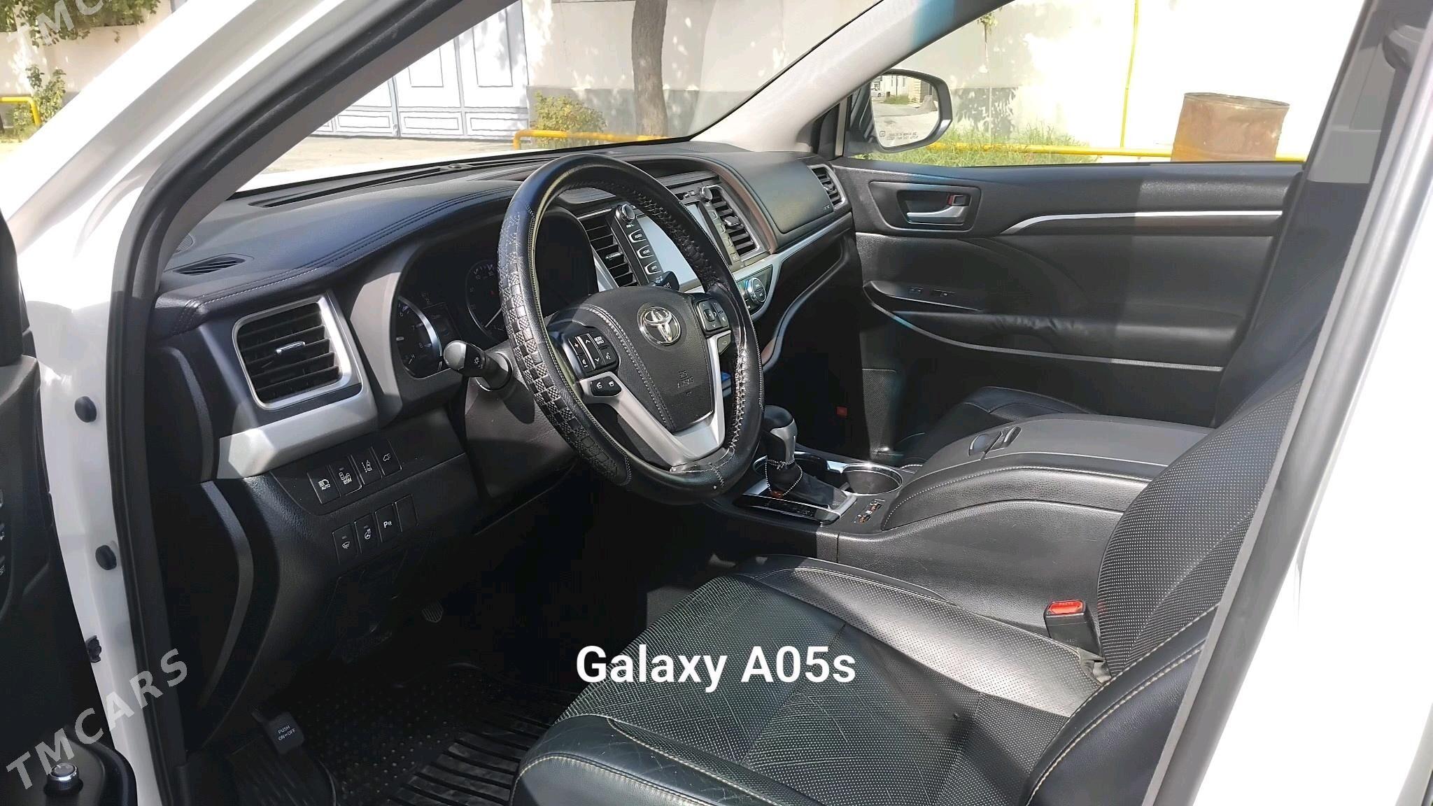 Toyota Highlander 2016 - 430 000 TMT - Ашхабад - img 3