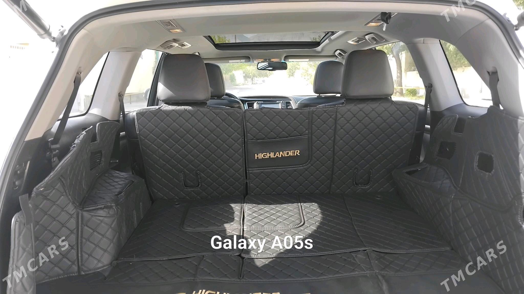 Toyota Highlander 2016 - 430 000 TMT - Ашхабад - img 4