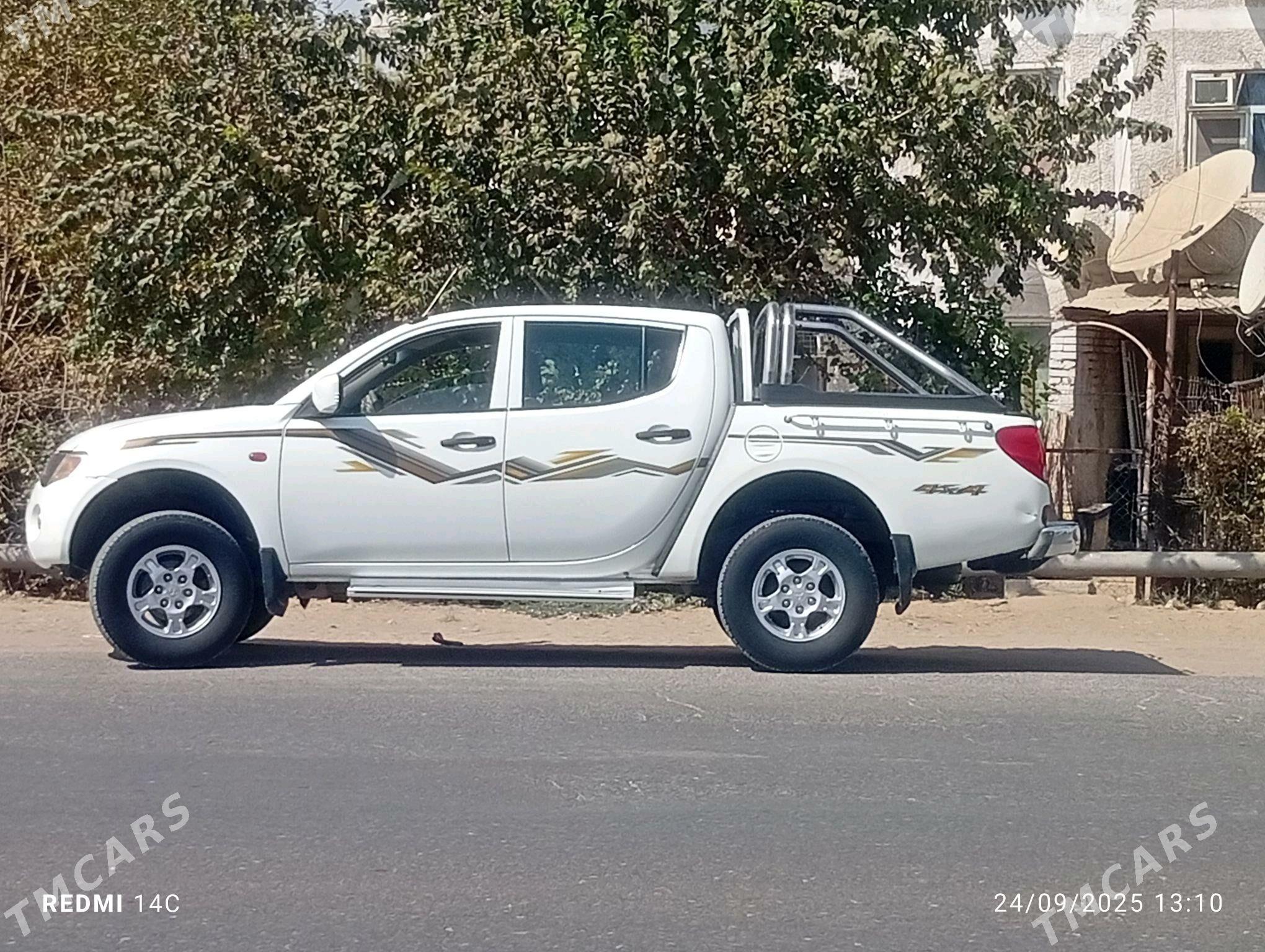 Mitsubishi L200 2006 - 150 000 TMT - Тагтабазар - img 3