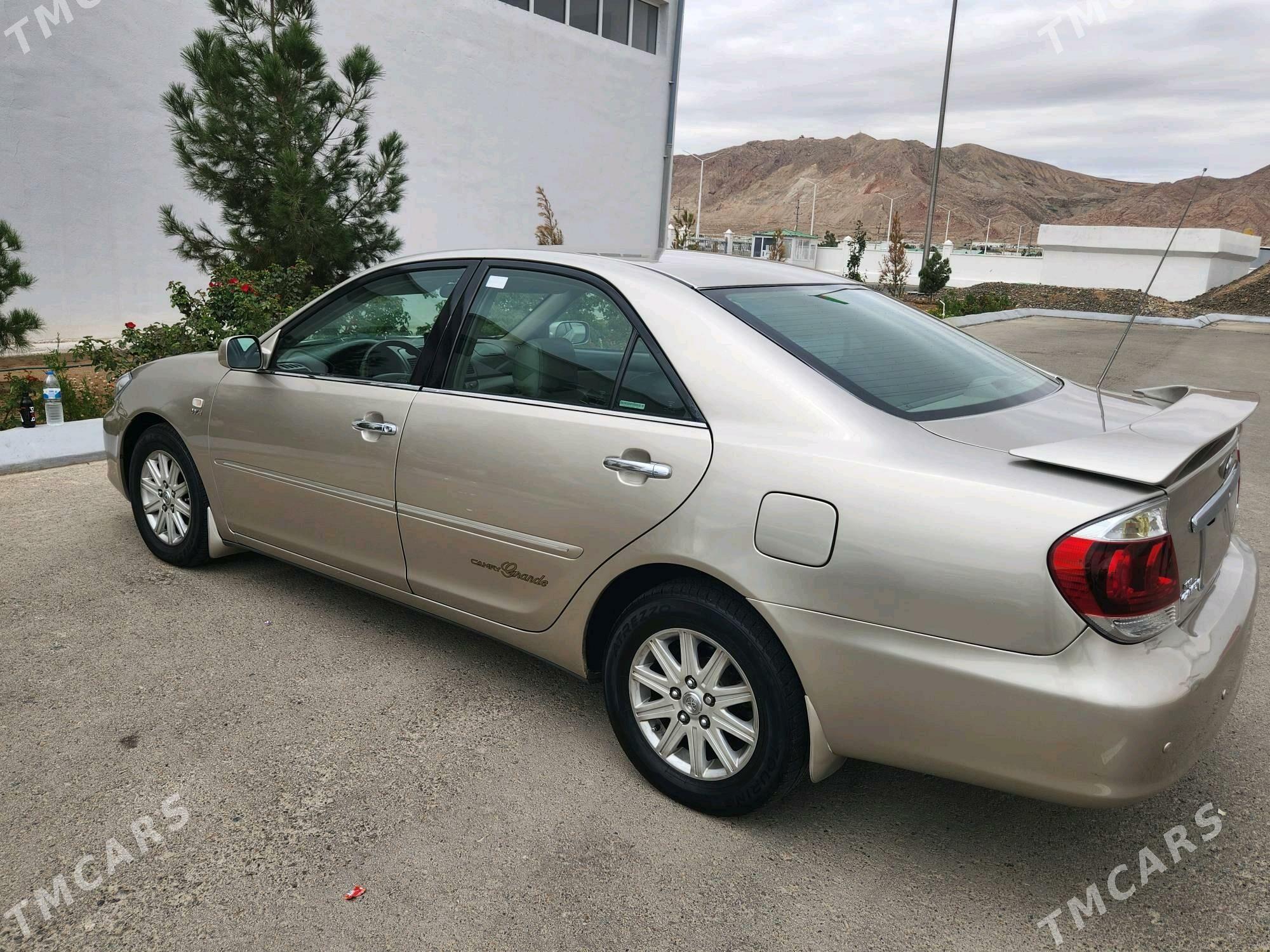 Toyota Camry 2002 - 188 000 TMT - Гёкдепе - img 2