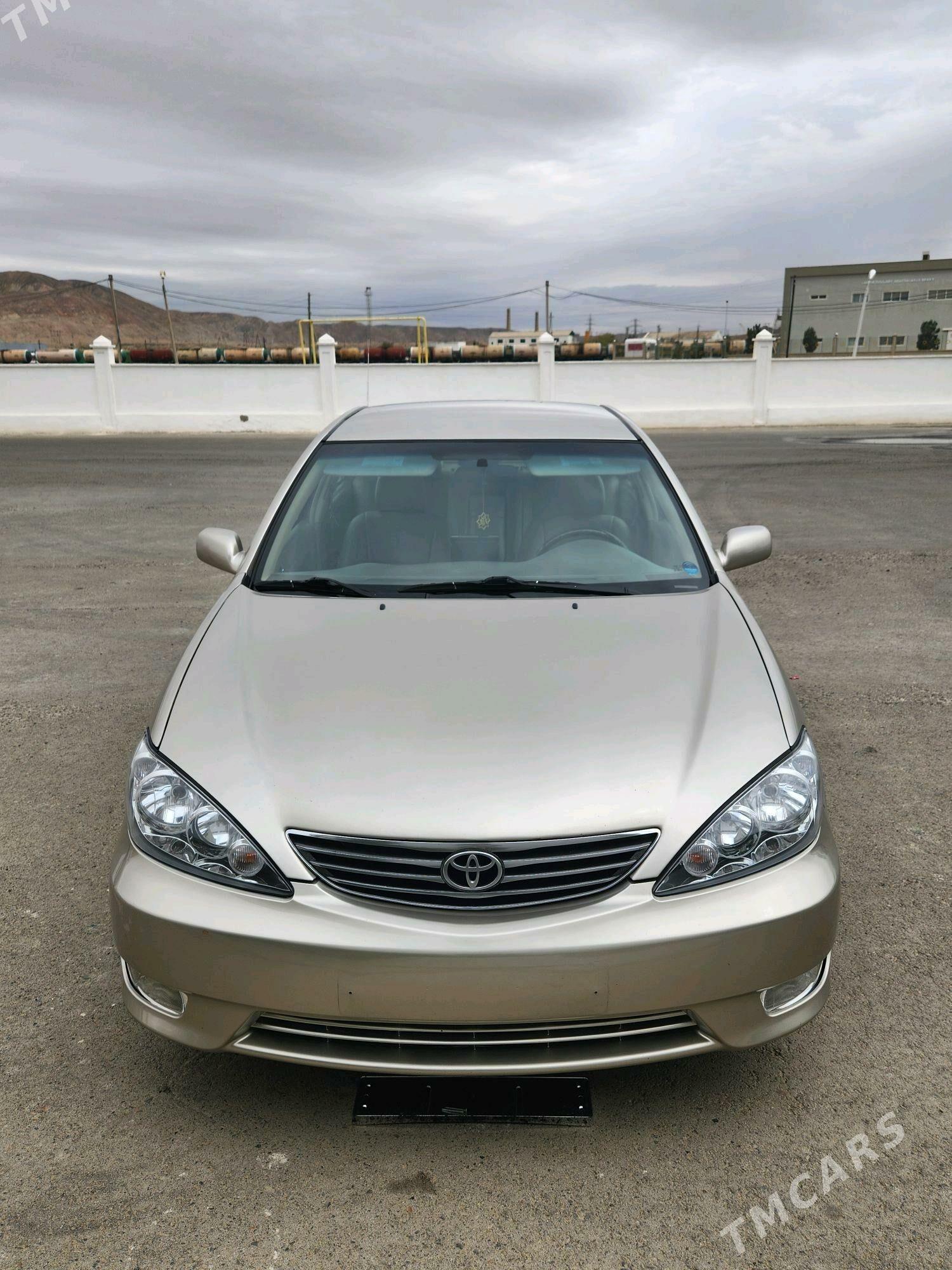 Toyota Camry 2002 - 188 000 TMT - Гёкдепе - img 3