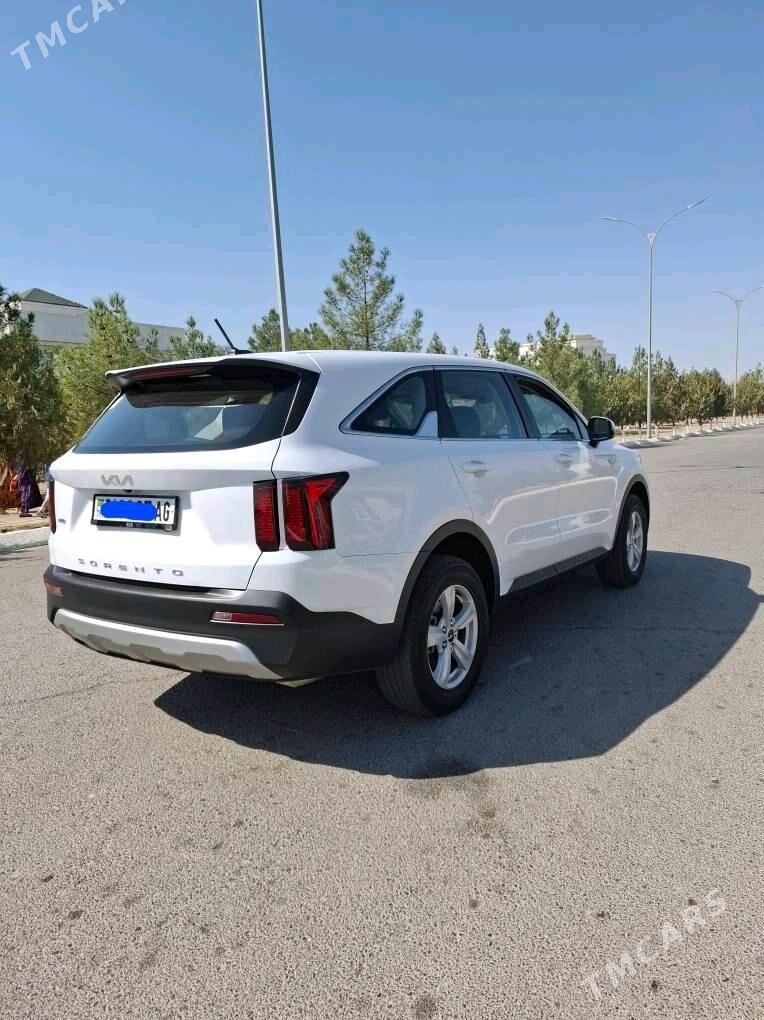 Toyota Highlander 2022 - 345 000 TMT - Aşgabat - img 2