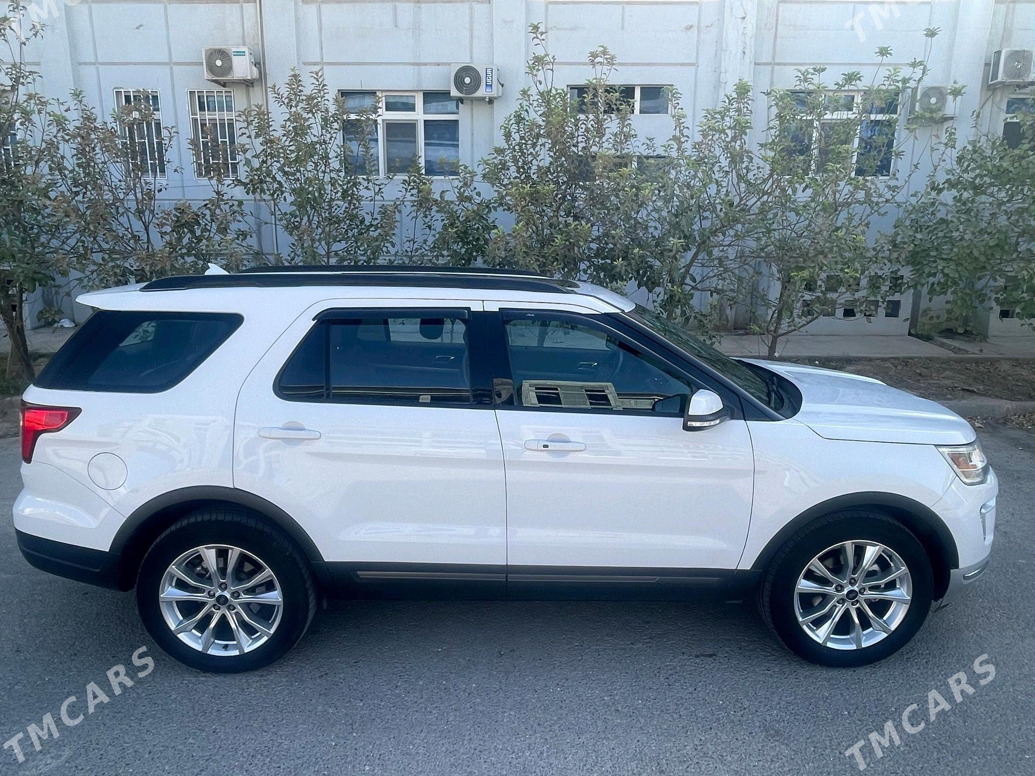 Ford Explorer 2019 - 347 000 TMT - Aşgabat - img 4