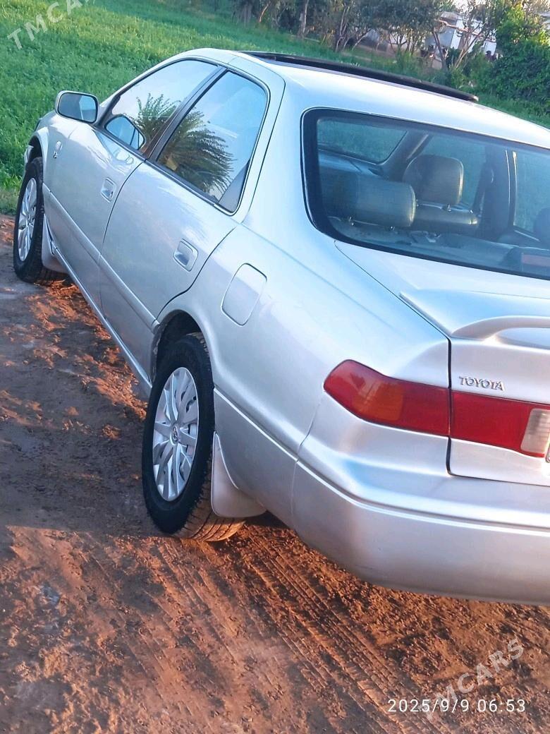 Toyota Camry 2001 - 148 000 TMT - Türkmengala - img 7