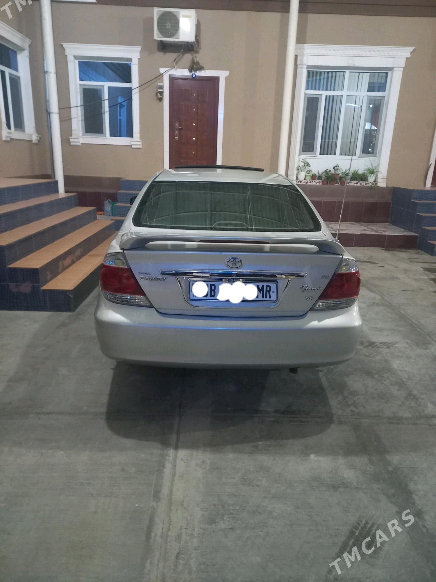 Toyota Camry 2005 - 230 000 TMT - Mary - img 3