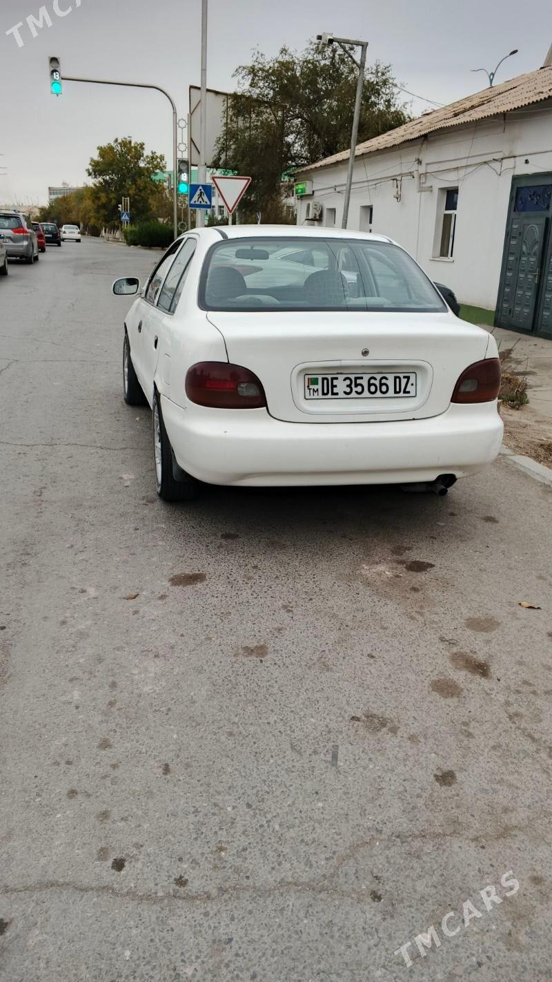 Hyundai Accent 1995 - 25 000 TMT - Дашогуз - img 5