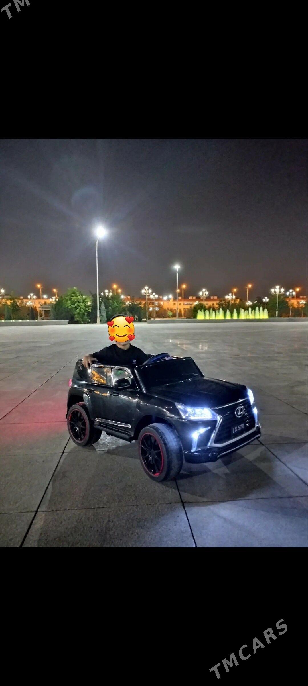 LEksus jip - Район ст. Аэропорта, ул. Гагарина - img 1