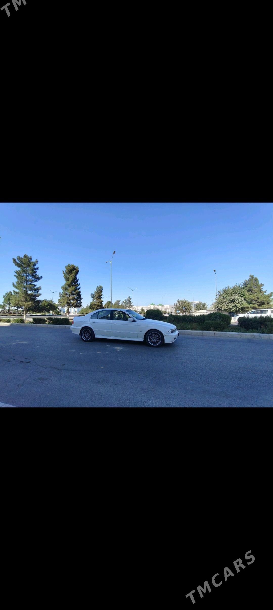BMW E39 2003 - 125 000 TMT - Baýramaly - img 2