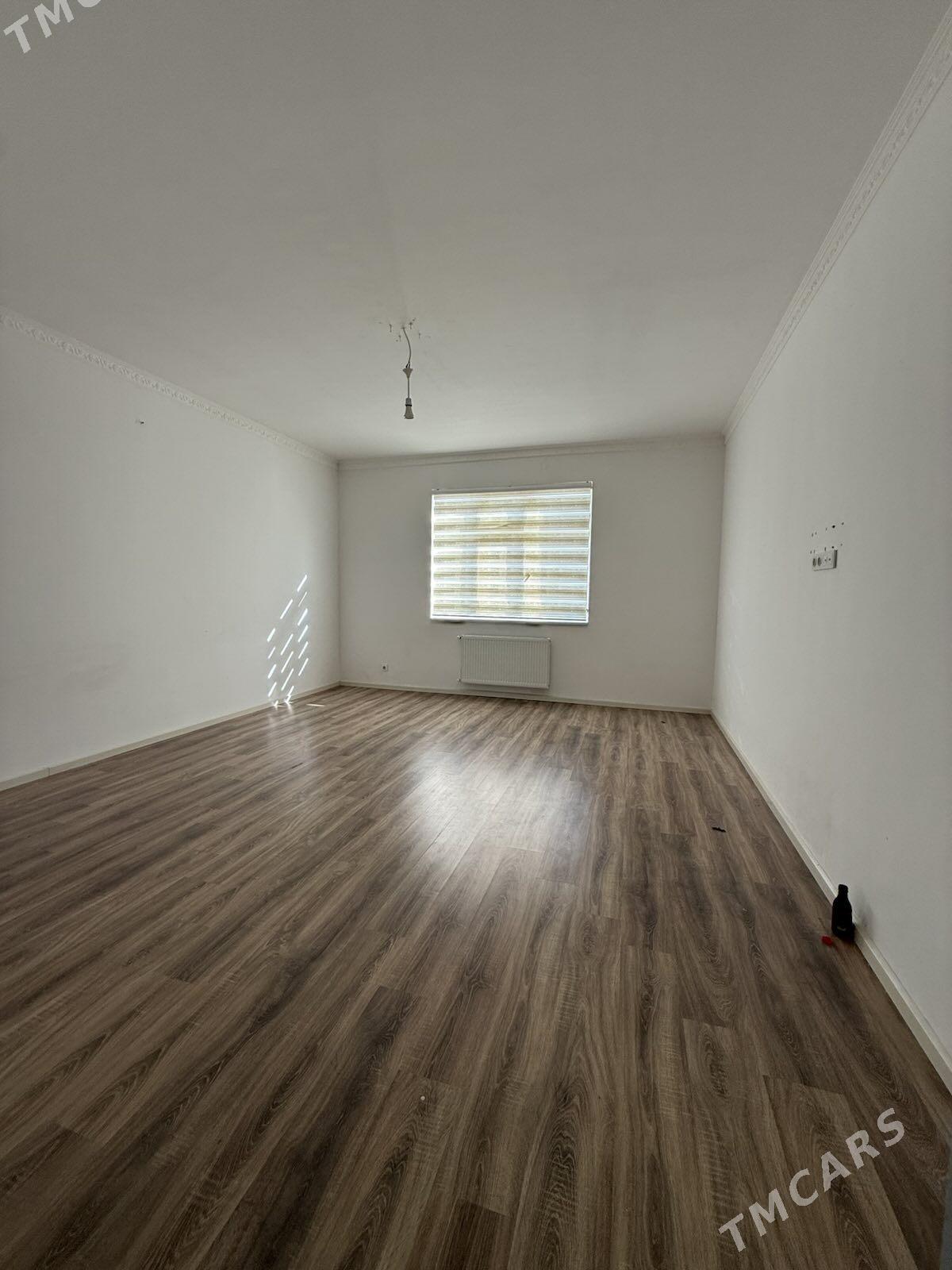 taze mir 8  4 etaj 2kom 96m2 - Aşgabat - img 3